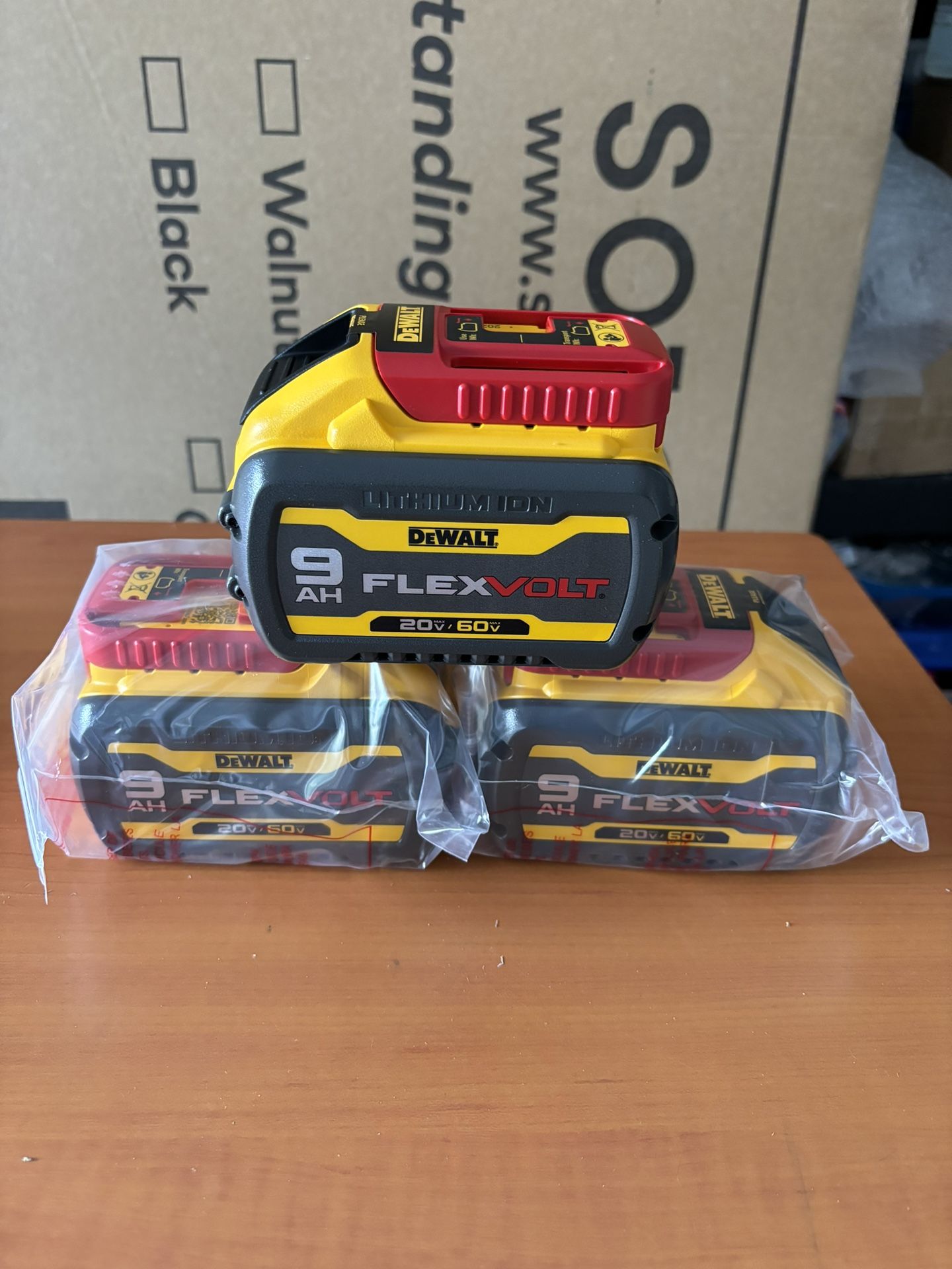 DEWALT FLEXVOLT 9.0 AH BATTERY DRILL
