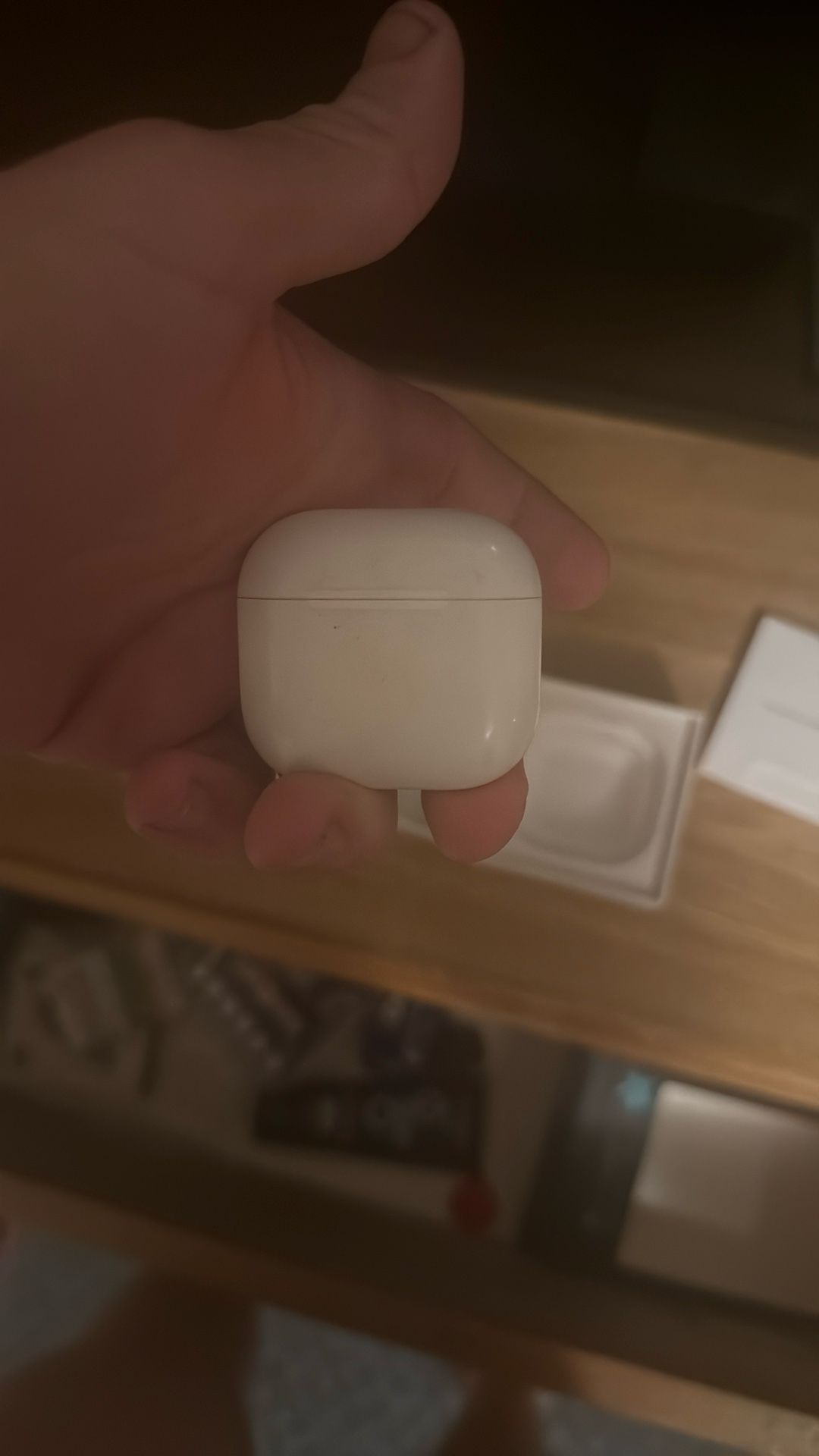 AirPods 4 Noise Cancellation
