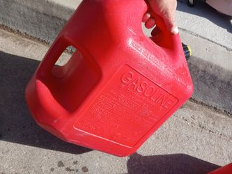5, 2 1/2 gl. Gas Cans