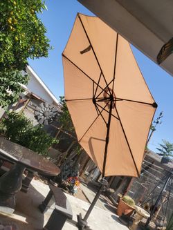 Patio umbrella