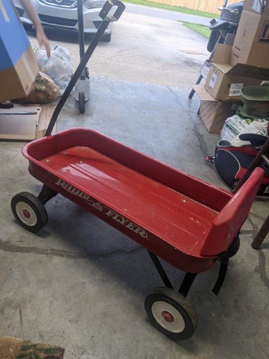 Radio Flyer Wagon With Backrest