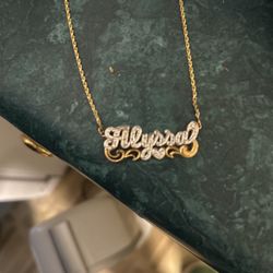 14k Gold Alyssa Name Plate