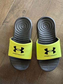 Under Armour Youth Slide Sandals Green Black Slip-On Size 13K