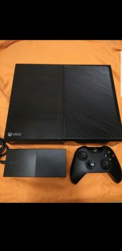 XBOX ONE 1TB (1000GB) LIKE NEW 👌💯👍🤩🎁