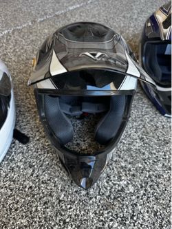 Small motorcycle helmet