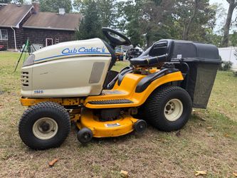 Cub Cadet 1525 Riding Mower
