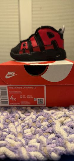 Nike Air Uptempo