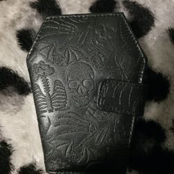 Kreepsville 666 Coffin Wallet