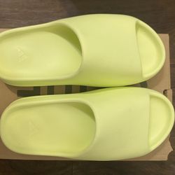 Size 11 men’s Neon Yeezy slides 