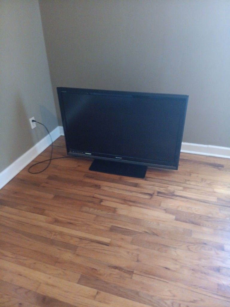 Sharp 1080p 50 Inch TV