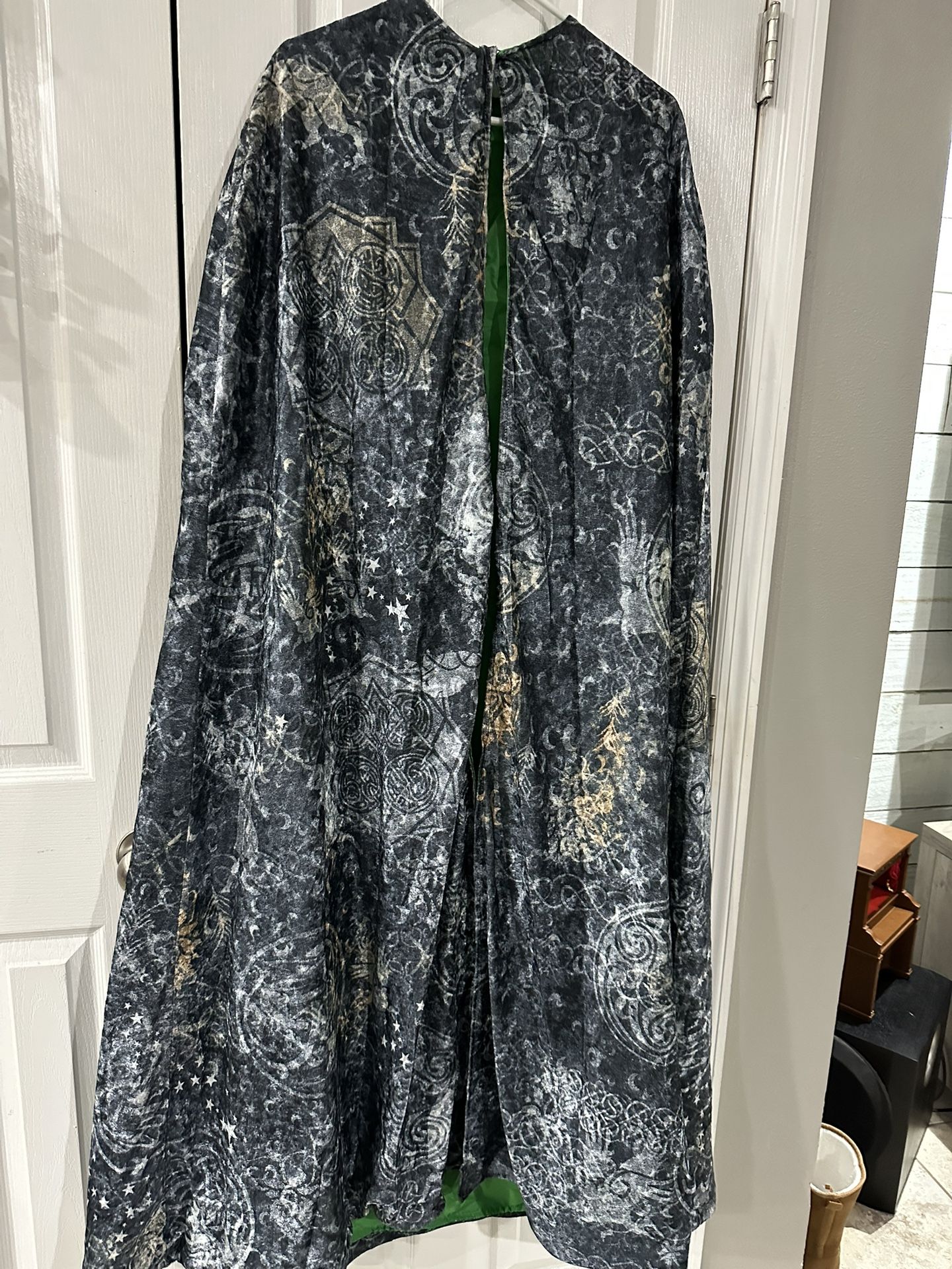 Harry Potter Adult Cloak Adult Wesley Chapel