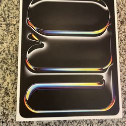 Brand New Apple iPad Pro 13-inch M5 Wi-Fi + Cellular Unlocked