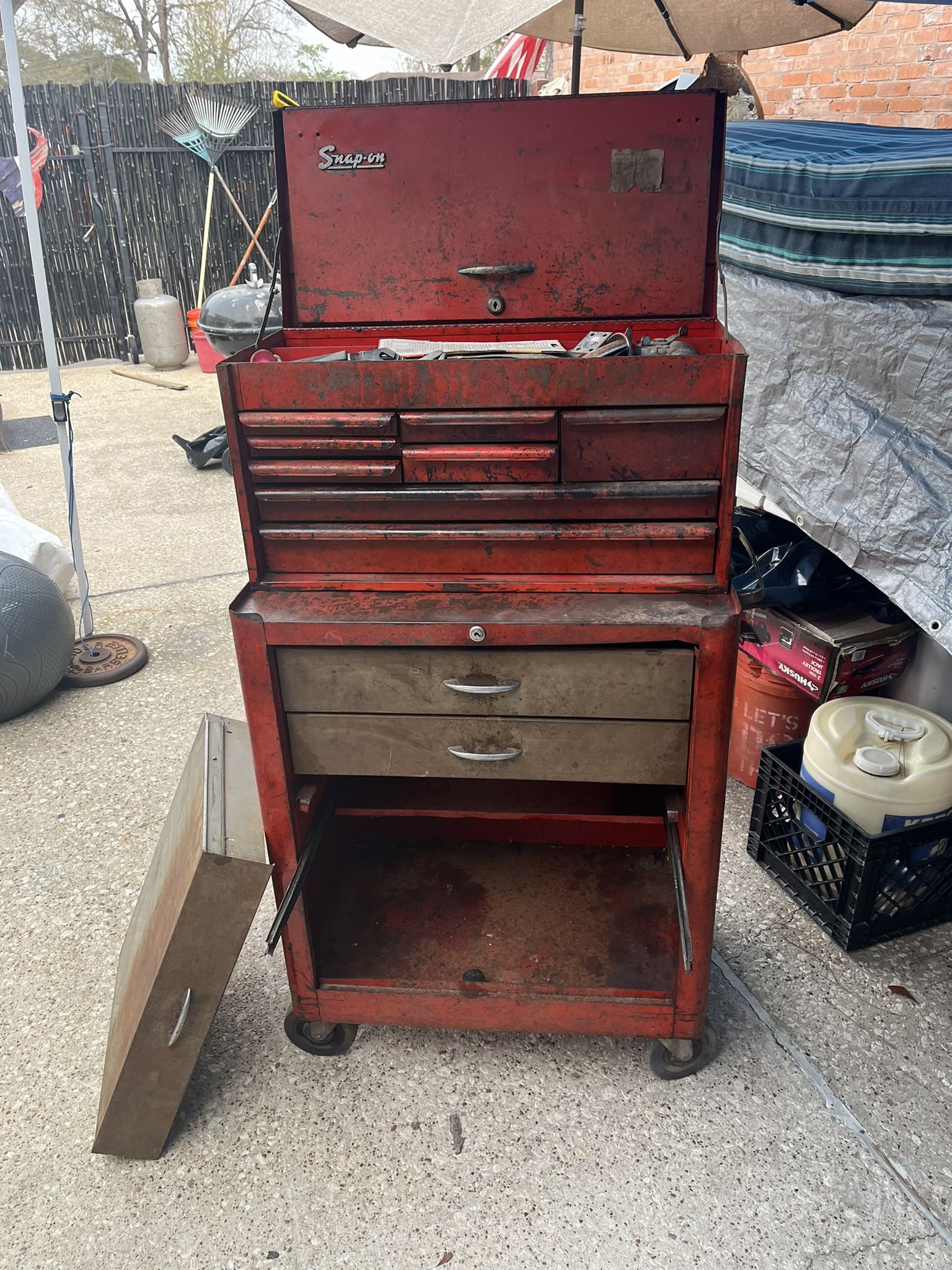 Vintage Snap On Tool Box And Cabinet