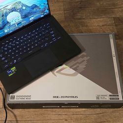 Asus ROG Zephyrus M16 - 16gb ram - i9 - 4070 - 1TB