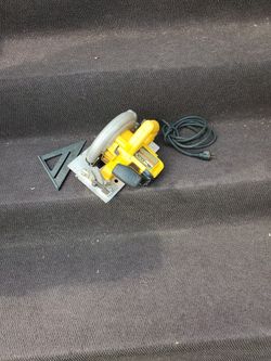 Dewalt  Circular  saw