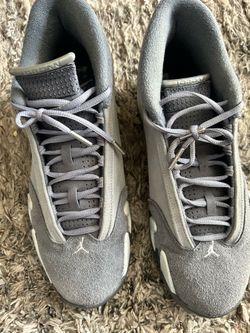 Jordan 14 size 10.5 wolf grey
