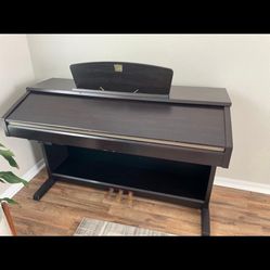 Yamaha Digital Piano 