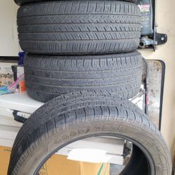 Used Tires 235/45R18