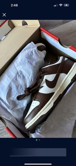 Never Worn (Brand New) NIKE DUNK SIZE 6.5 In Womans