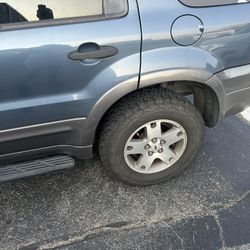 2005 Ford Escape