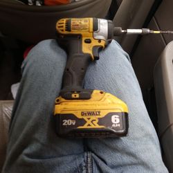 20v Dealt Impact With 5ah Battery