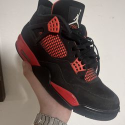 Jordan 4 Red Thunder 