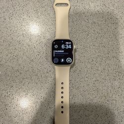 Apple Watch 7 GPS and Cellular 