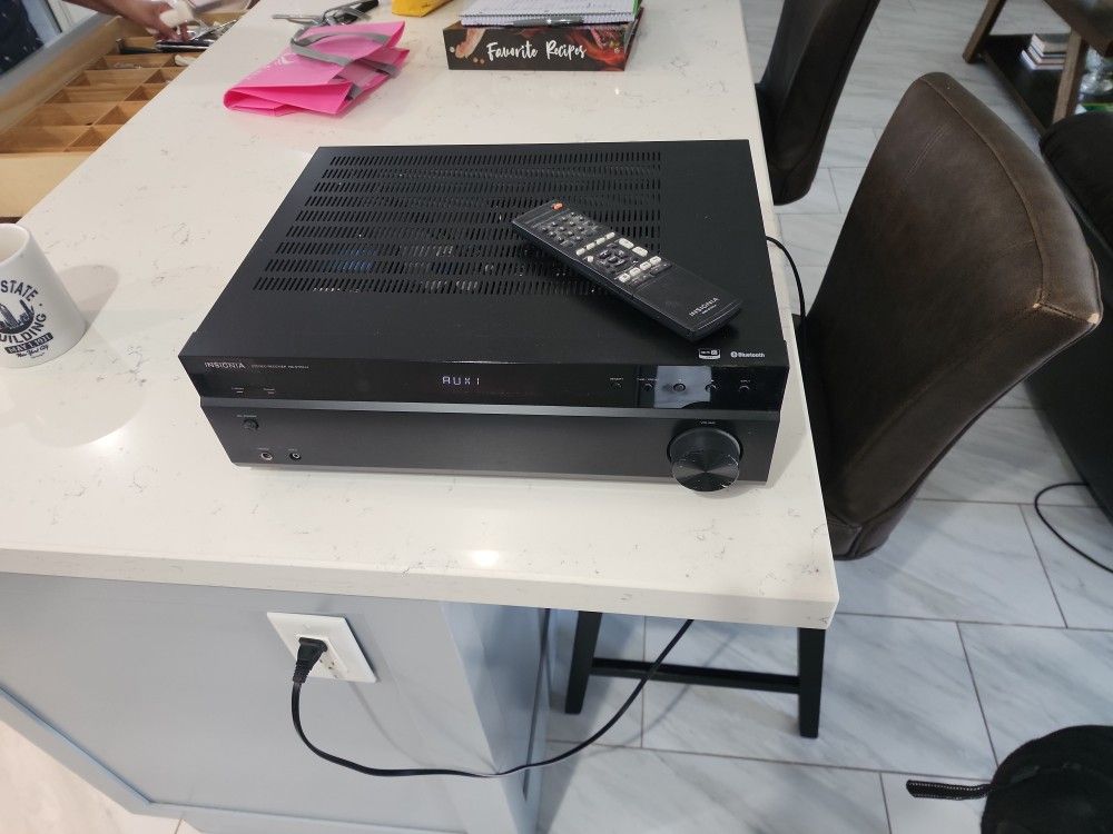 Stereo Receiver- Insignia