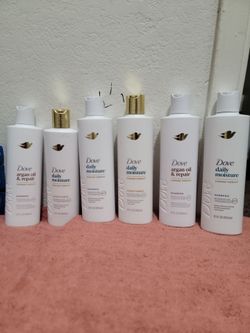 Cuatro shampoo dove y dos acondicionadores por $21