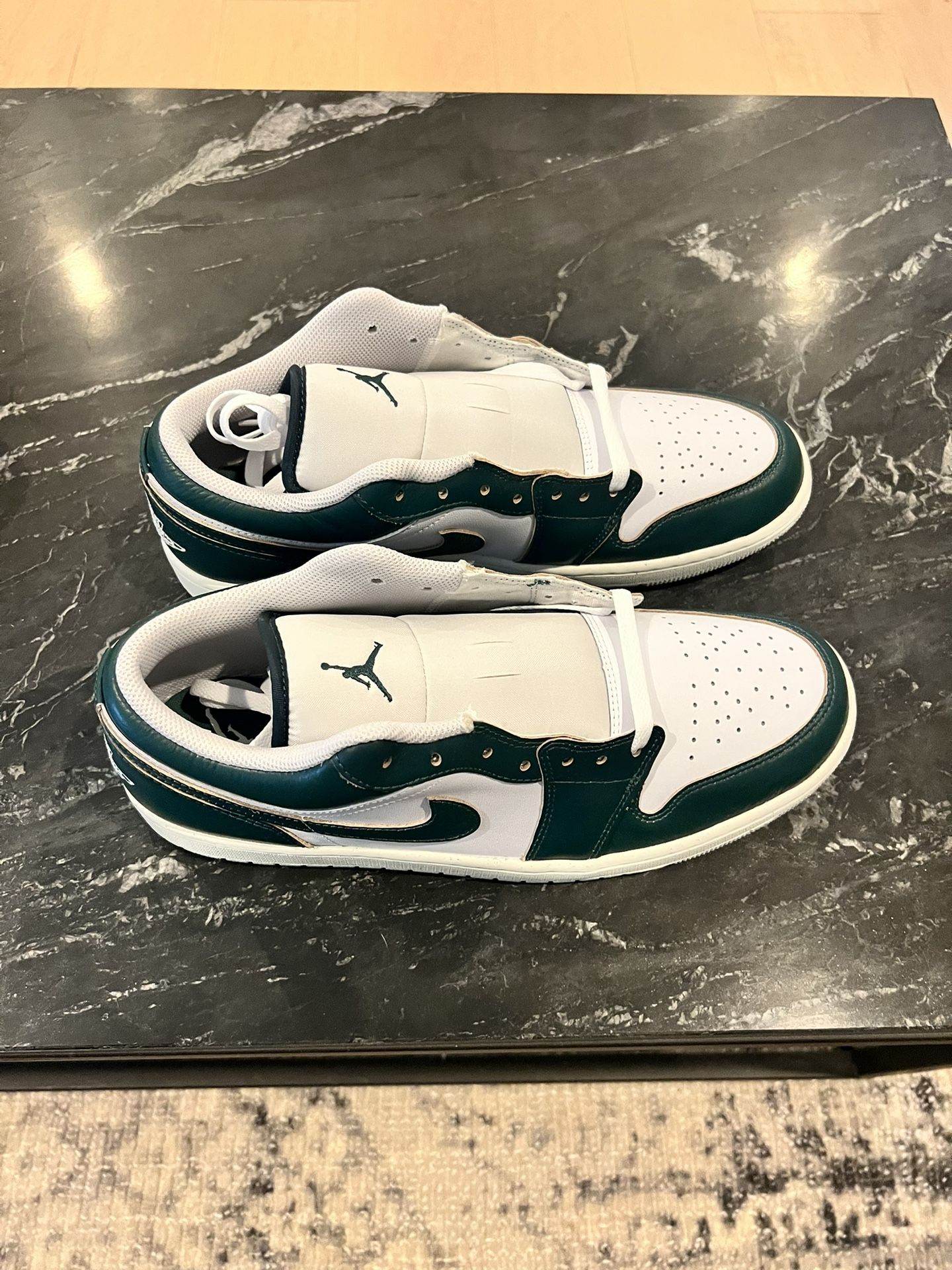Air Jordan 1 SE