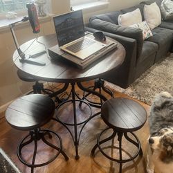 Round Bar Table Set