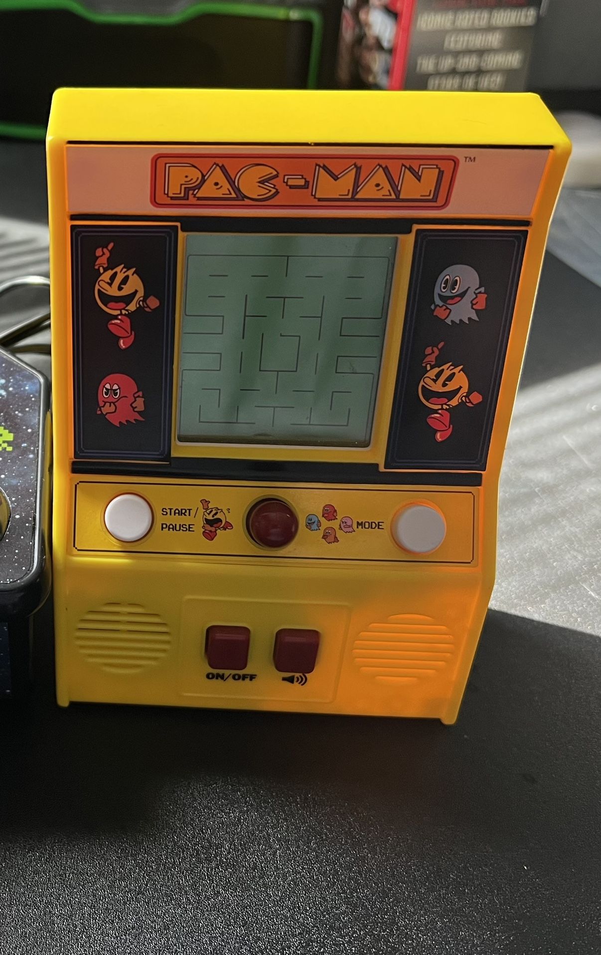 PACMAN Mini Handheld Arcade Game Bandai Namco Retro Video Machine- Working-Used