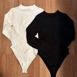 OQQ Women's 2 Piece Bodysuits Sexy Ribbed Turtle Neck Long Sleeve Tops Bodysuits