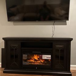 Madison 68in Electric Fire Place 