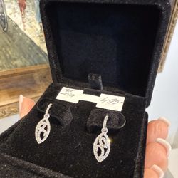 🎁 14K White Gold Natural Diamonds Beautiful Earrings perfect Gift For Holidays 