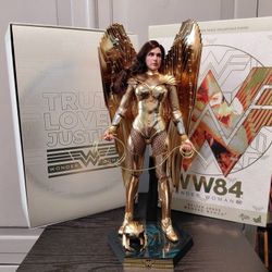 Hot toys 1/6  Wonder Woman WW84 Golden Armor