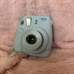 Polaroid Camera 