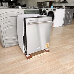 New KitchenAid Two-Rack Dishwasher With ProWash Cycle 24-Inch in Print Shield Stainless Steel - KDTE104KPS
