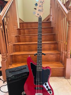 Squier Vintage Modified Jaguar Bass (Mint) w/ Crate Bass Amp