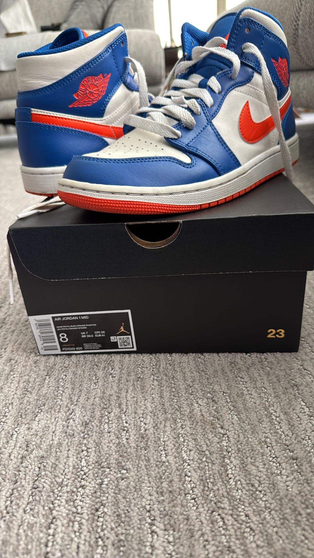 Rush orange Air Jordan 1 Mid In very good condition. Original Brand