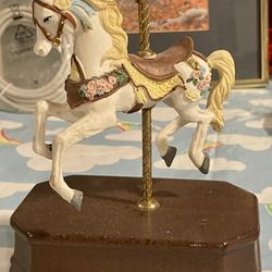 Carousel music box