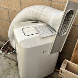 LG Air Conditioner 8000 BTU
