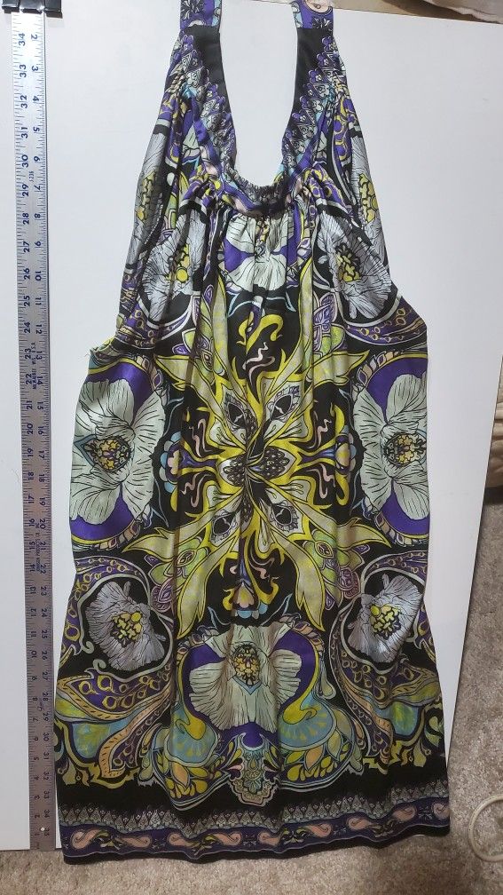 Beautiful Purple & Green Paisley Type Vintage Looking Sun Dress (Size Small)