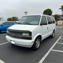 2003 Chevy Astro 