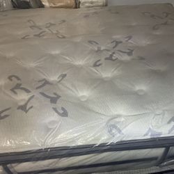 Simmons Beauty Rest King Pillow Top Black Model