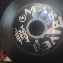 1400w massive 10" sub with a ported Q bomb box