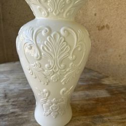 Lenox Base Like 20 Inches Tall