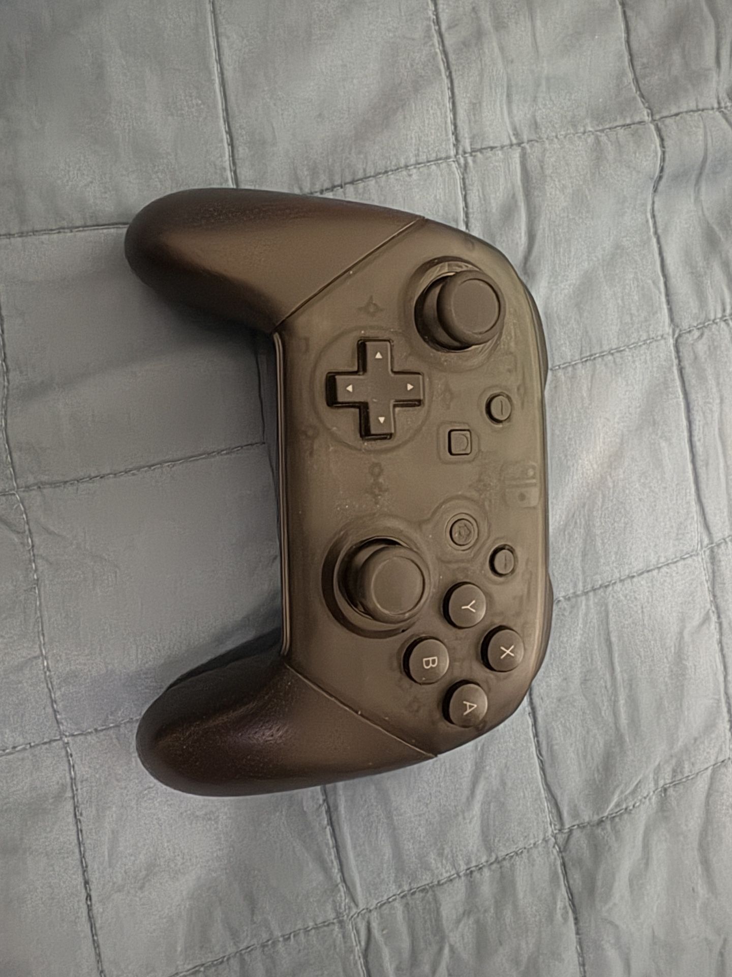 Nintendo Switch Pro Controller
