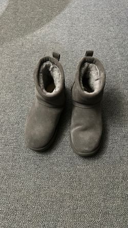 UGG Vibram Arctic Grip Size 7 USA