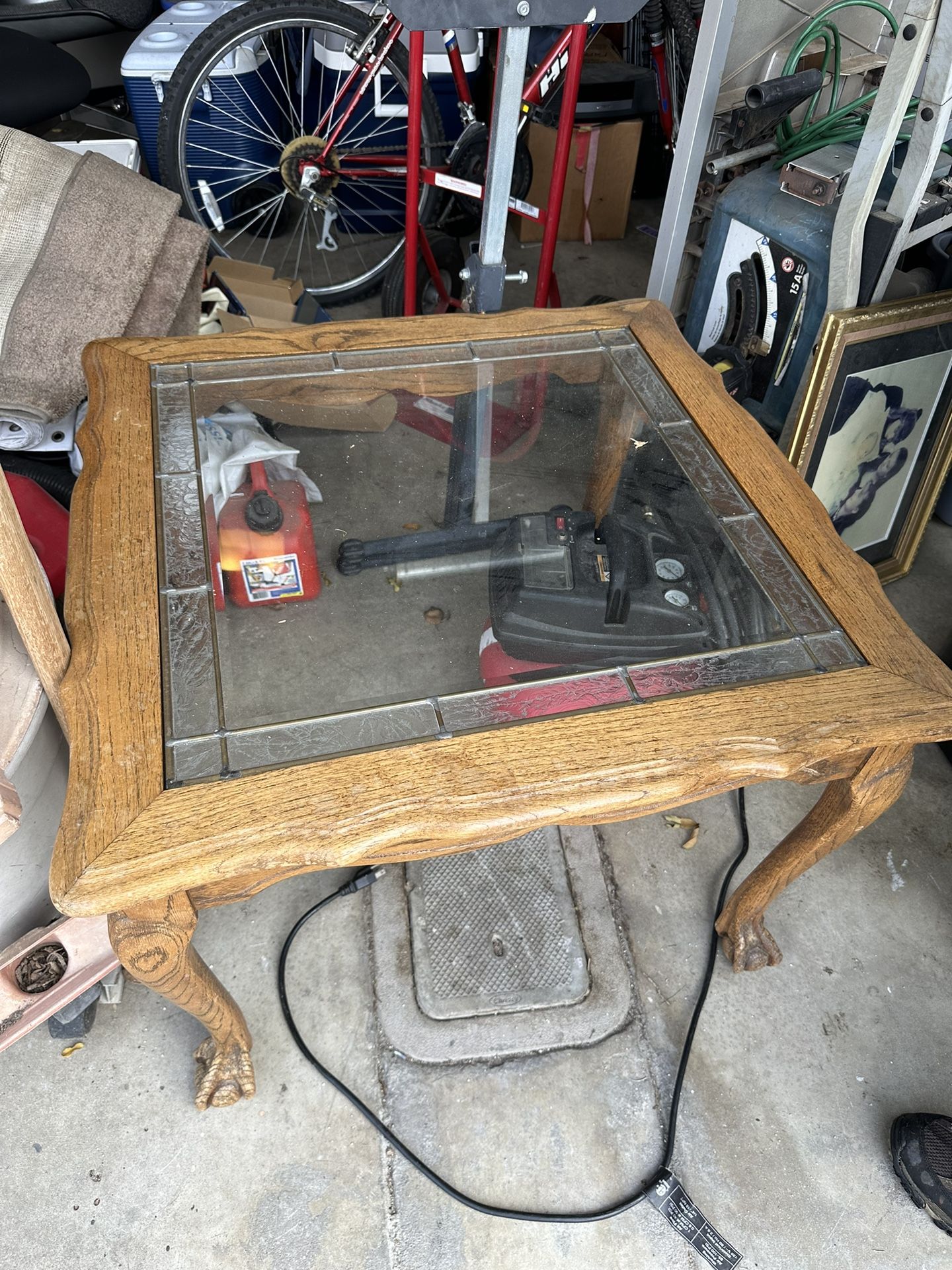 Free coffee table 30x30